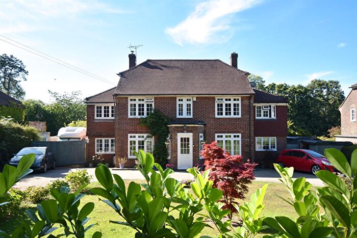 4 Bedroom Detached House For Sale In Westfield Lane, St. Leonards-On-Sea, TN37