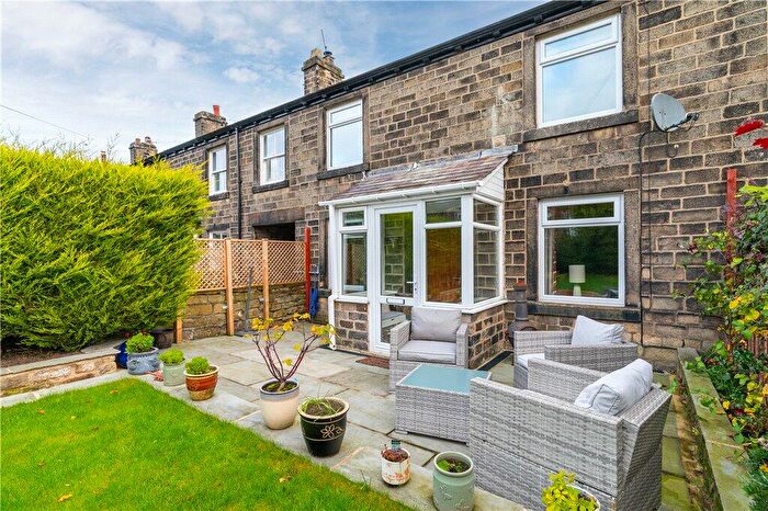 2 Bedroom Terraced House For Sale In Main Street, Burley In Wharfedale, Ilkley, West Yorkshire, LS29