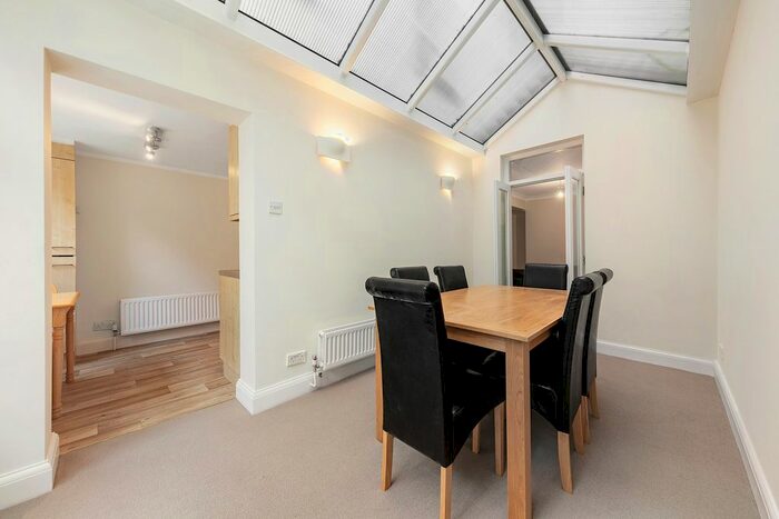 1 Bedroom Flat To Rent In Charlwood Place, Pimlico, London, SW1V