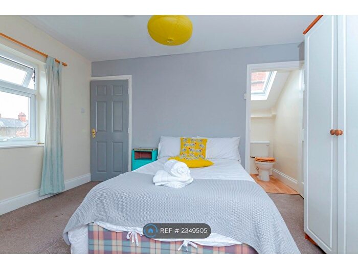5 Bedroom Semi-Detached House To Rent In Paton Street, Leicester, LE3