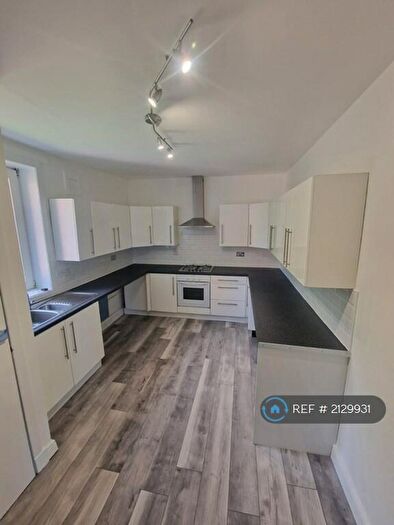 2 Bedroom Flat To Rent In Kerr Street, Dundee, DD2