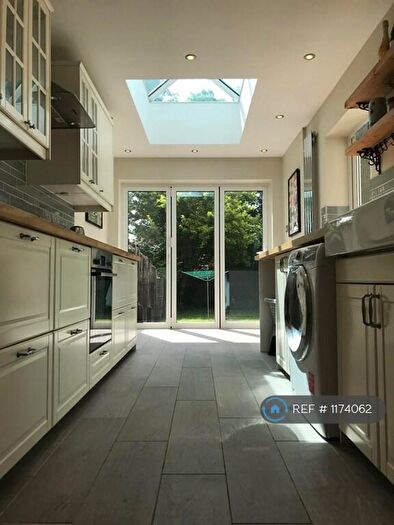 3 Bedroom Terraced House To Rent In Mary Vale Road, Birmingham, B30