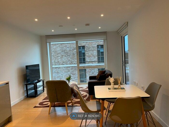 1 Bedroom Flat To Rent In Baldwin Point, London, SE17