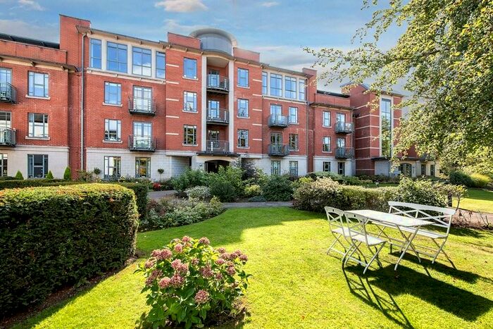 3 Bedroom Apartment To Rent In St James Place, George Road, Edgbaston, B15