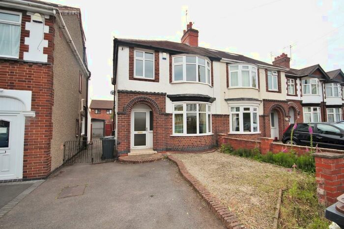 3 Bedroom Semi-Detached House To Rent In Richmond Road, Nuneaton, CV11