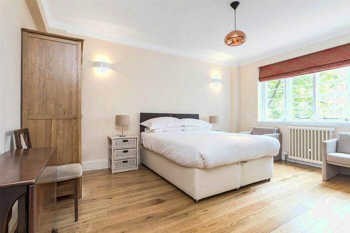 Studio To Rent In Tavistock Court, Tavistock Square, London, WC1H