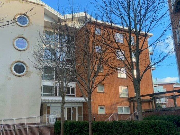 2 Bedroom Flat To Rent In Vienna House, Penstone Court, Cardiff, CF10