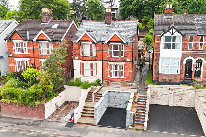 2 Bedroom Semi-Detached House To Rent In Totteridge Road, High Wycombe, HP13