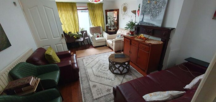 3 Bedroom Semi Detached House To Rent In Woolaston Avenue, Cyncoed, Cardiff, CF23