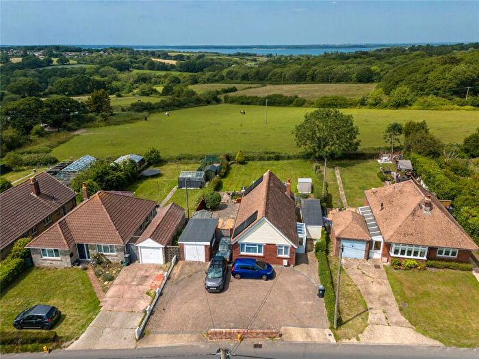 3 Bedroom Bungalow For Sale In Pallance Road, Northwood, Isle Of Wight, PO31