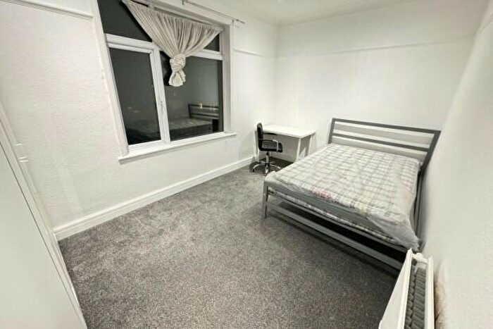 2 Bedroom Terraced House To Rent In St Isan Rd Cardiff, CF14