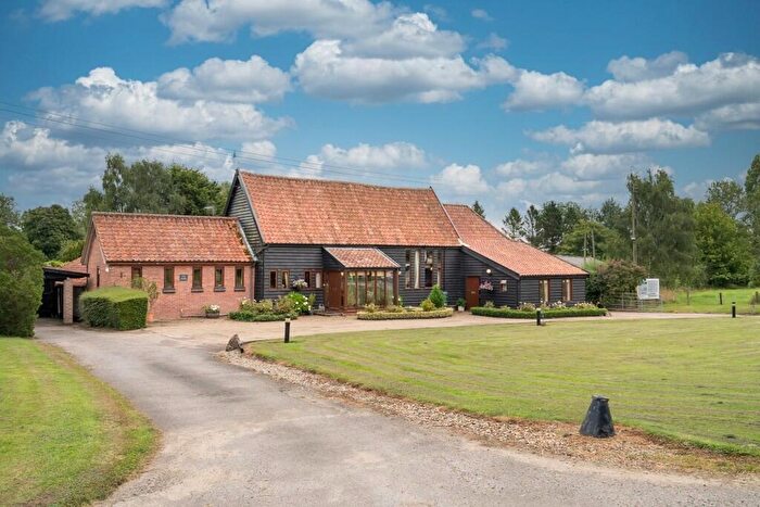 5 Bedroom Barn Conversion For Sale In Ilketshall St. Andrew, Beccles, NR34