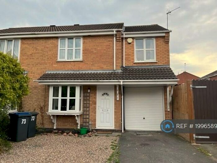 4 Bedroom Semi-Detached House To Rent In Nelson Drive, Hinckley, LE10