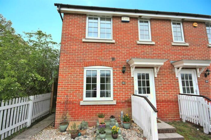 2 Bedroom End Of Terrace House To Rent In Maple Rise, Whiteley, Fareham, PO15