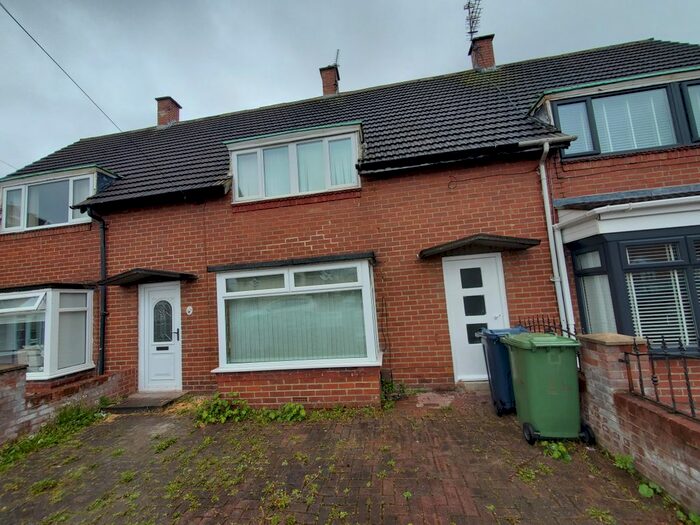3 Bedroom Link Detached House To Rent In Corinthian Square, Sunderland, SR5