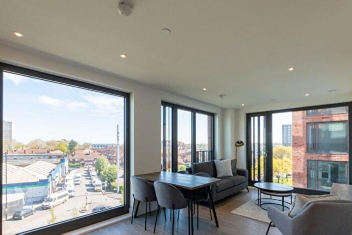 2 Bedroom Flat To Rent In Cardigan Wharf, Glasswater Locks, Pitt Street, Birmingham, B4