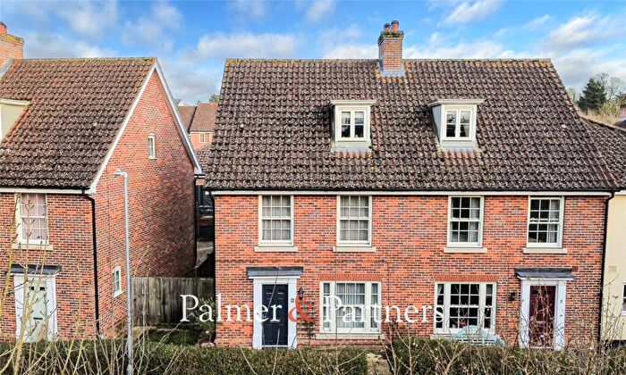3 Bedroom End Of Terrace House For Sale In Fromus Walk, Saxmundham, Suffolk, IP17