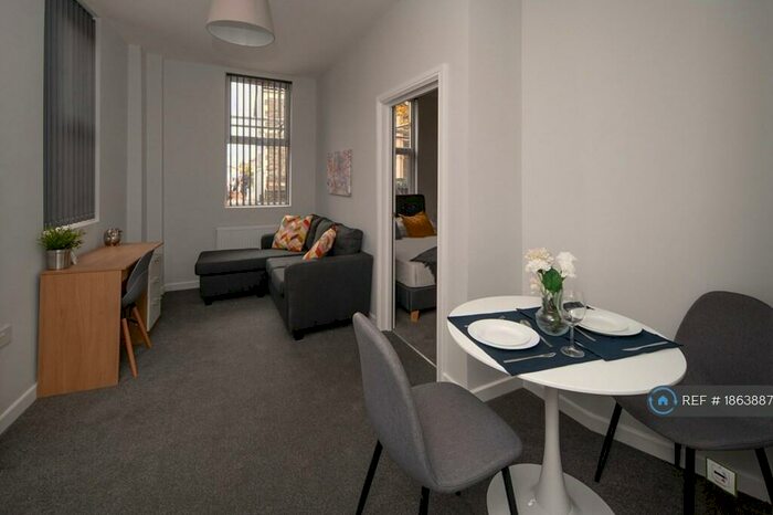 1 Bedroom Flat To Rent In New Station Road, Bristol, BS16