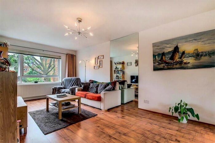 1 Bedroom Flat To Rent In Nantes Close, London, SW18