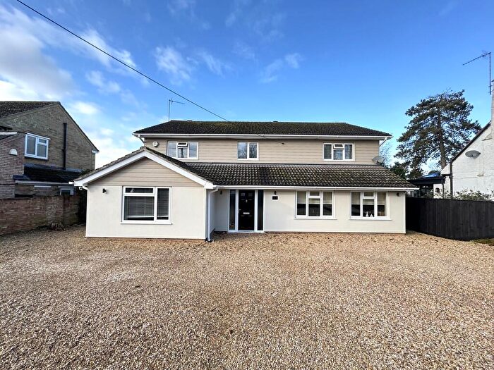 4 Bedroom Detached House For Sale In North Wootton - Detached Bed House In Sought After Location, PE30