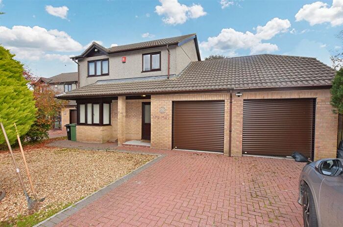 3 Bedroom Detached House For Sale In Agar Crescent, Illogan Highway, TR15