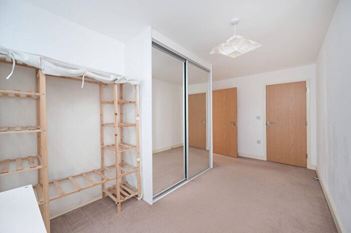 1 Bedroom Flat To Rent In Dalston Square, Dalston, London, E8