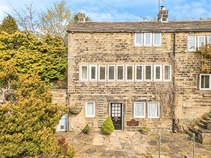 2 Bedroom Character Property For Sale In Dam Hill, Shelley, Huddersfield, HD8