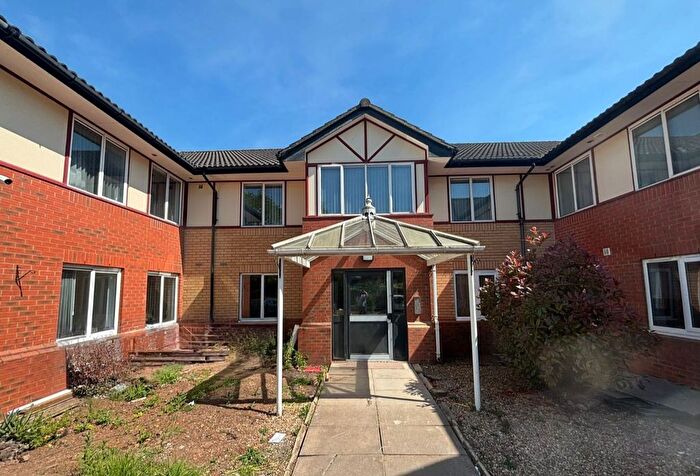 2 Bedroom Flat To Rent In Lodge Road, Coventry, CV3