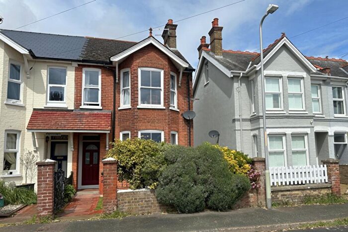 3 Bedroom Semi Detached House For Sale In Herschell Square, Walmer, CT14