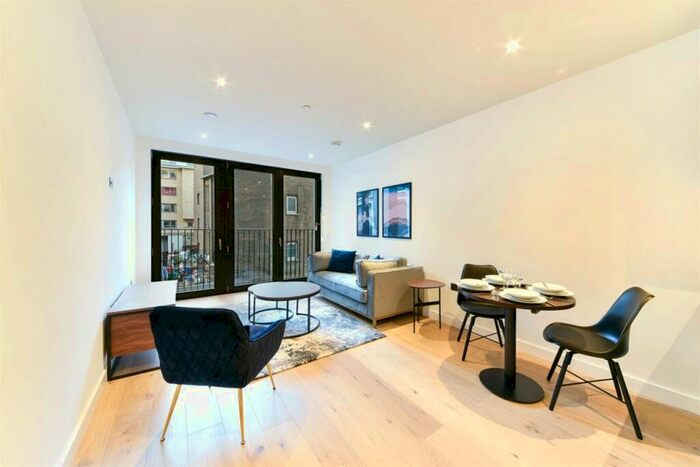 1 Bedroom Apartment To Rent In Clarendon Court, The Denizen, City Of London, EC1Y