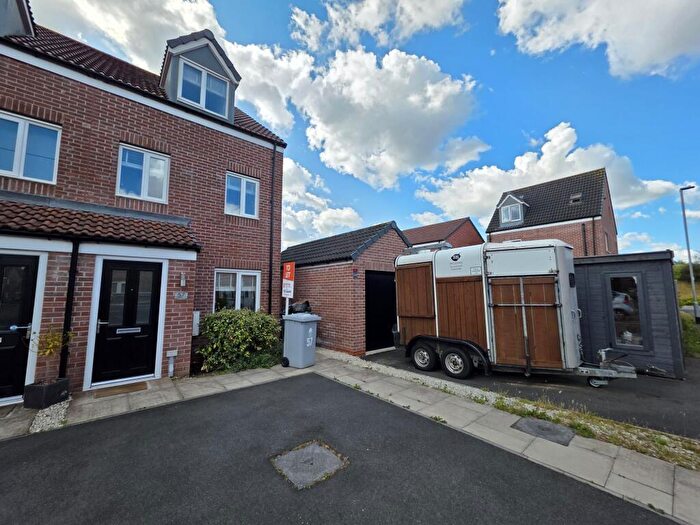 3 Bedroom Semi-Detached House To Rent In Bluebell Wood Lane, Clipstone Village, NG21
