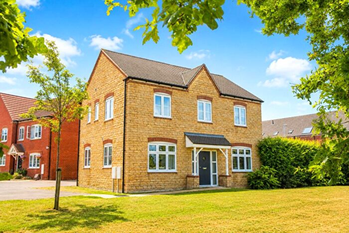 4 Bedroom Detached House For Sale In Cranes Bill Mead, Hardwicke, Gloucester, GL2