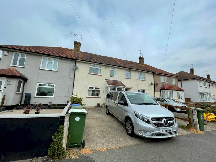 3 Bedroom Terraced House To Rent In Crayford Way, Dartford, Kent, DA1