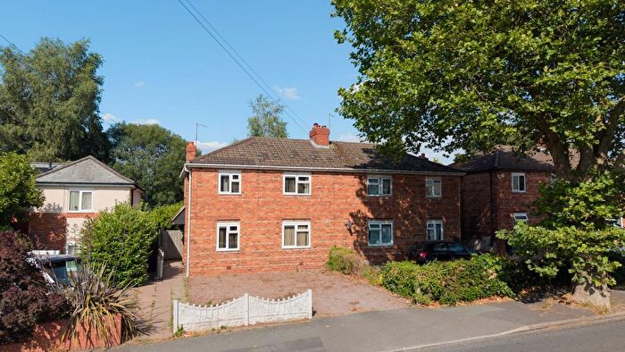 4 Bedroom Semi Detached House For Sale In Birches Barn Road, Wolverhampton, WV3