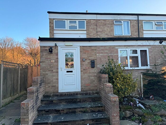 1 Bedroom Studio To Rent In Tennyson Avenue, Canterbury, CT1