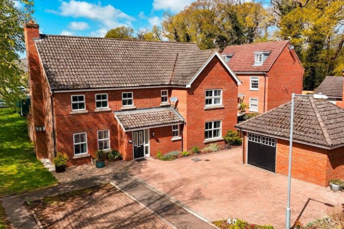 5 Bedroom Detached House For Sale In Nelson Drive, Little Plumstead, Norwich, NR13