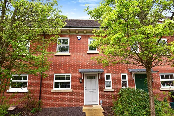 3 Bedroom Terraced House To Rent In Jago Court, Newbury, Berkshire, RG14