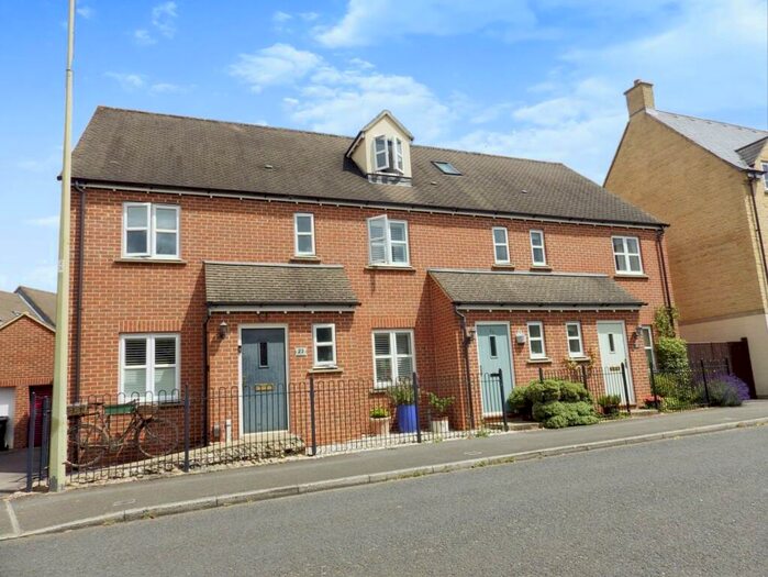 4 Bedroom Terraced House To Rent In Harvest Way, Witney, Oxfordshire, OX28