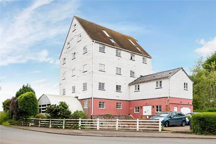 2 Bedroom Apartment For Sale In The Green, Wickhambreaux, Canterbury, Kent, CT3