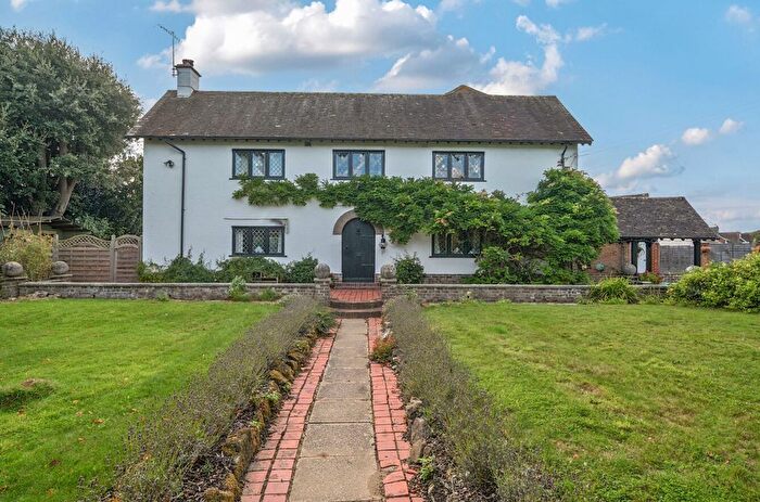 4 Bedroom Detached House For Sale In Gossamer Lane, Aldwick, PO21