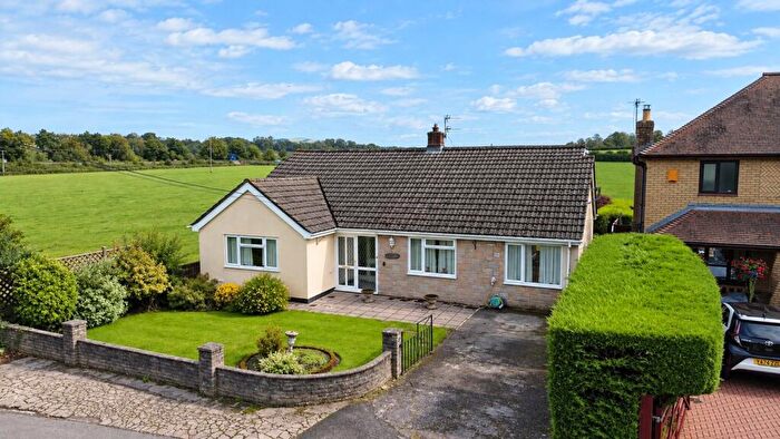 4 Bedroom Detached Bungalow For Sale In Hensol Road, Miskin, Pontyclun, Rhondda Cynon Taff., CF72