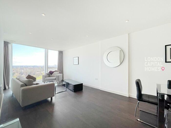 2 Bedroom Apartment To Rent In Devan Grove, London, N4