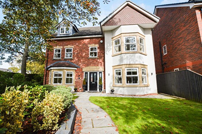 5 Bedroom Detached House For Sale In Garstang Road, Catterall, PR3