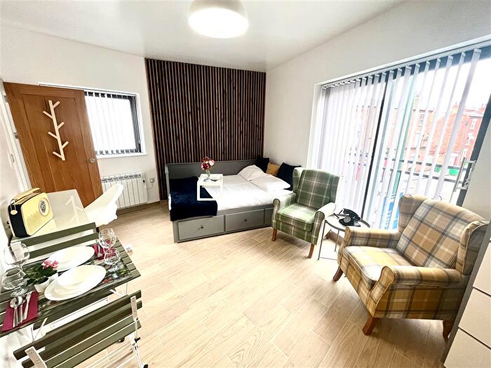 Studio To Rent In Alfreton Road, Nottingham, NG7