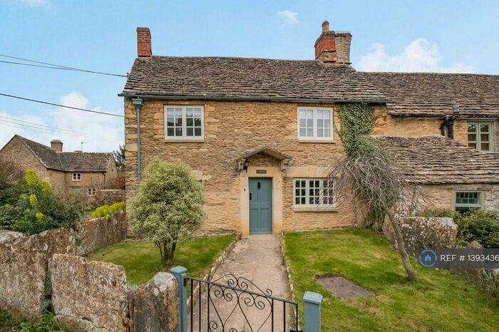 2 Bedroom Semi-Detached House To Rent In Chapel House, Lechlade, GL7