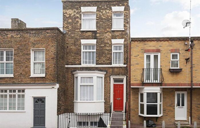 3 Bedroom Terraced House To Rent In Townley Street, Ramsgate, Kent, CT11