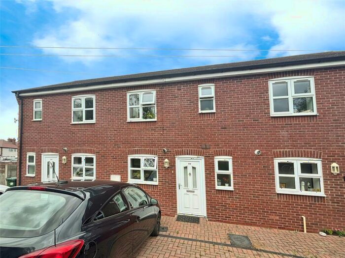2 Bedroom Semi-Detached House To Rent In Oversetts Road, Newhall, Swadlincote, Derbyshire, DE11