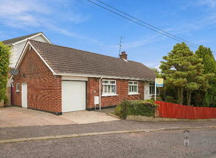 3 Bedroom Detached Bungalows For Sale In Annavale Drive, Carryduff, BT8