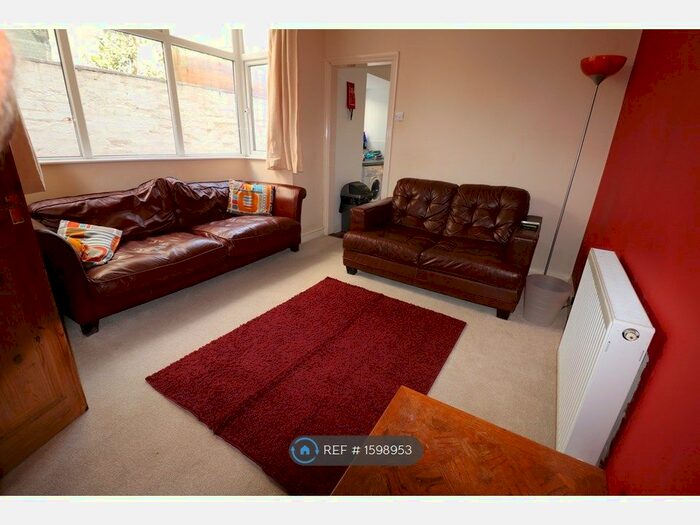 5 Bedroom Terraced House To Rent In Darlington Road, Portsmouth, PO4