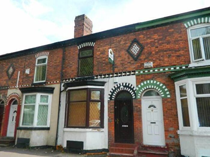 4 Bedroom Terraced House For Sale In Holmfirth Street, Manchester, M13